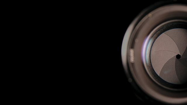 lens with aperture - standard image
